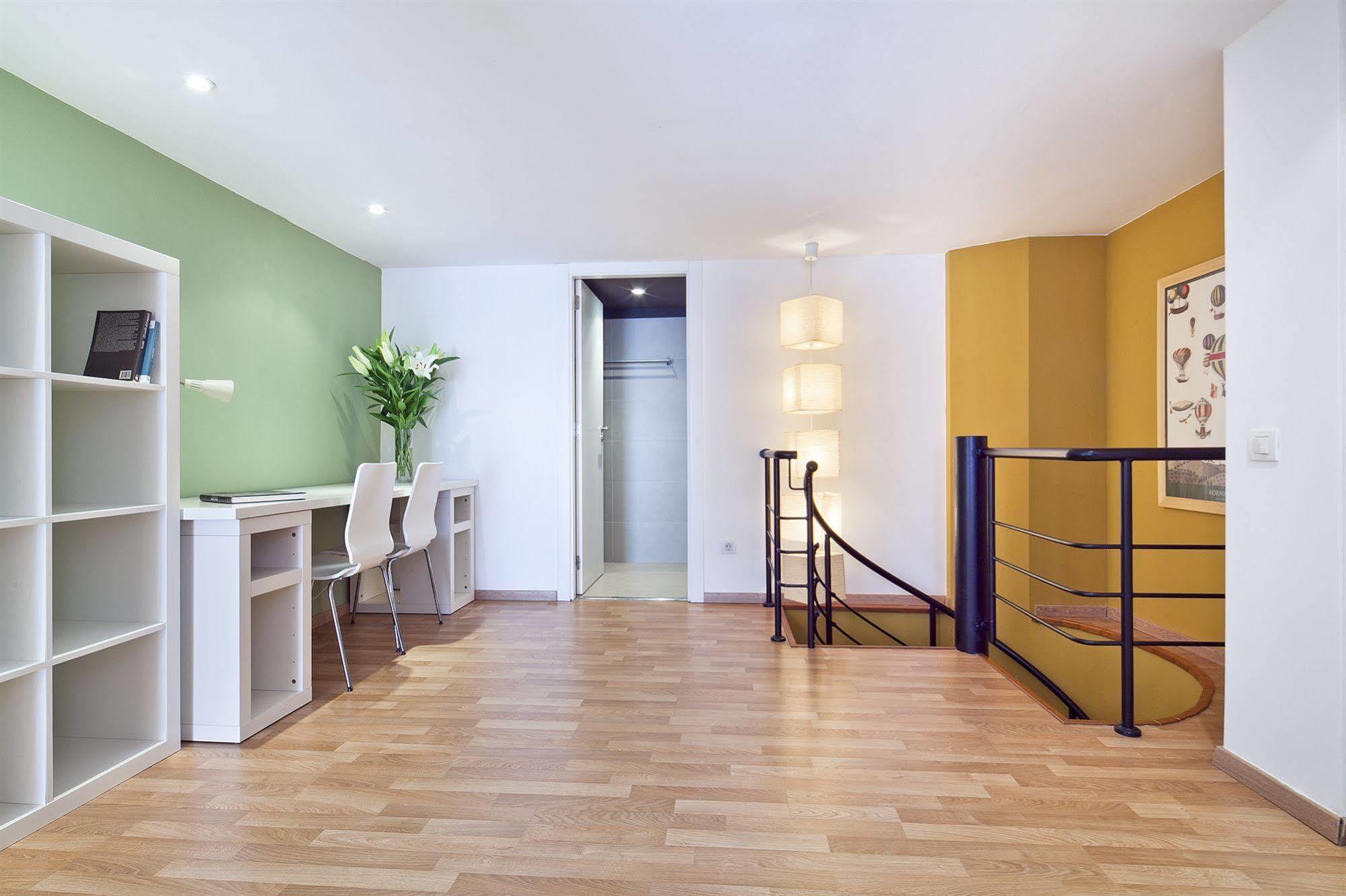 Inside Barcelona Apartments Sants Extérieur photo
